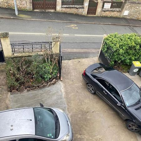 Courcouronnes 3 Pieces Calme, Terrasse Et Parking Prive 아파트 외부 사진